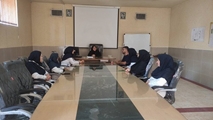 نشست صمیمی مدیر پرستاری بیمارستان شهدای سروستان با کارکنان پرستاری و مامایی برگزار شد